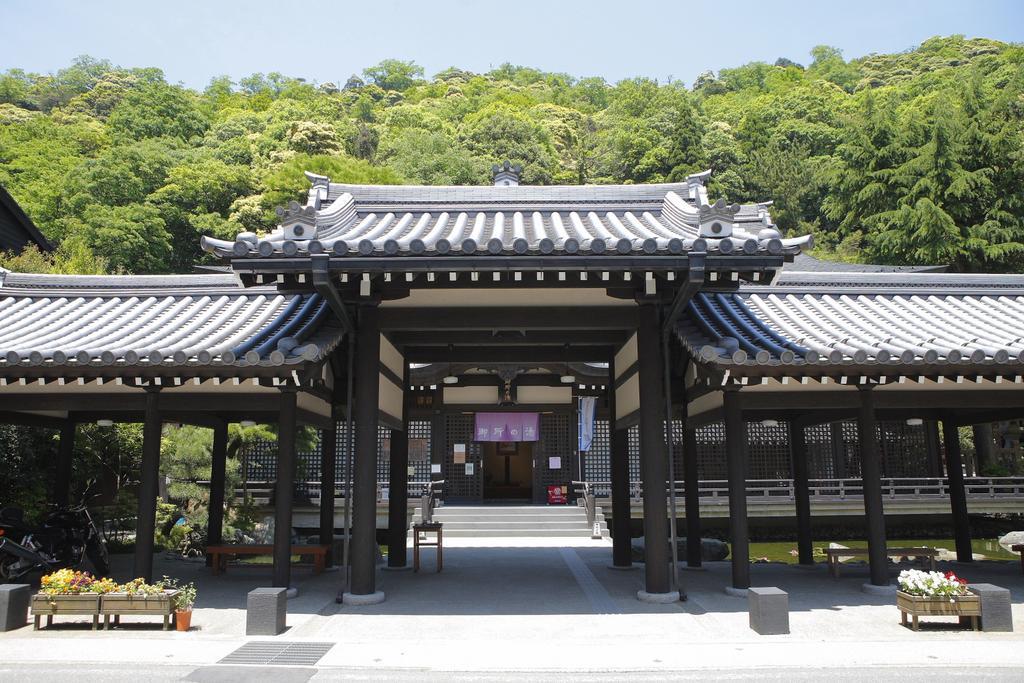 Oyado Hakusan Hotel Hyōgo Екстериор снимка
